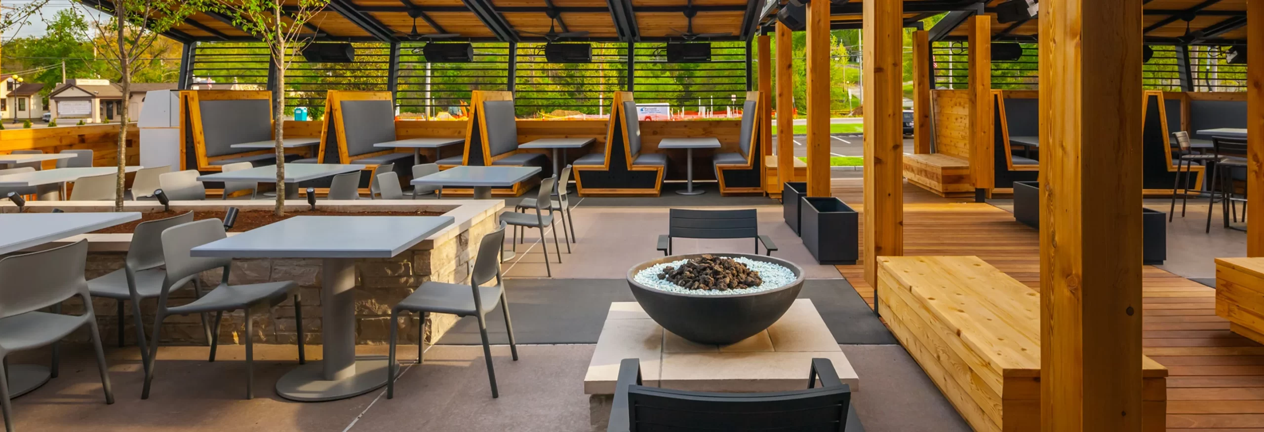 Restoran için  Oval Saksı
