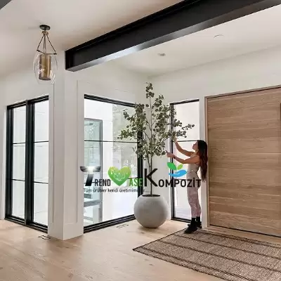 Dekoratif Küre Saksı